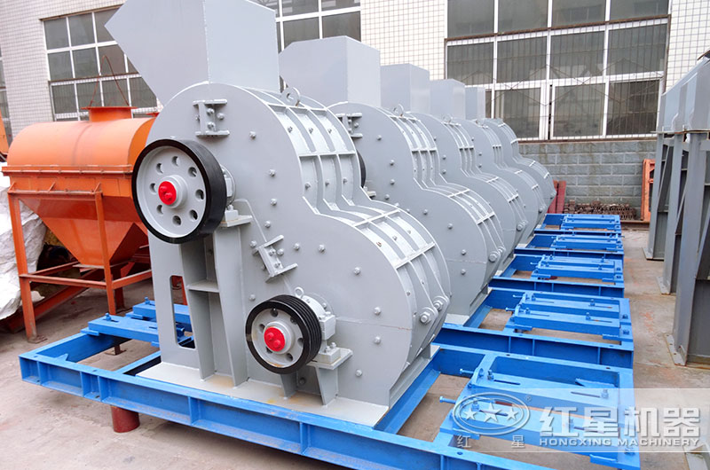 雙級破碎機輕松破碎濕料！設備型號參數(shù)介紹